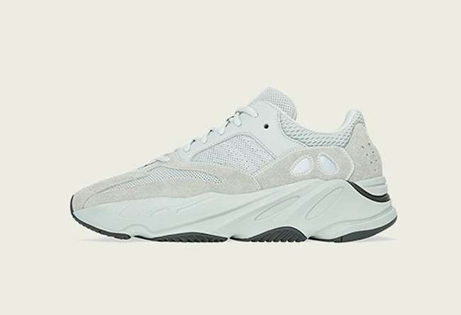 Yeezy 700 ��Salt��